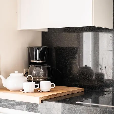 Apartament Near With Terrace *