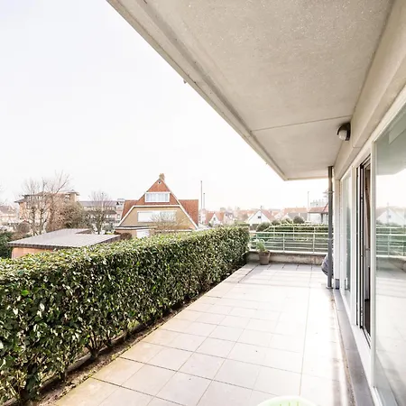 Parnasse With A Location Apartment Koksijde